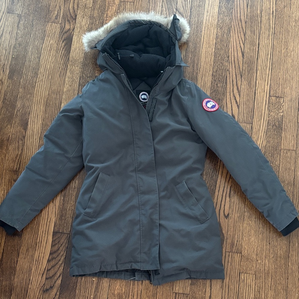 Women's Gray Canada Goose Victoria Parka with Fur Hood